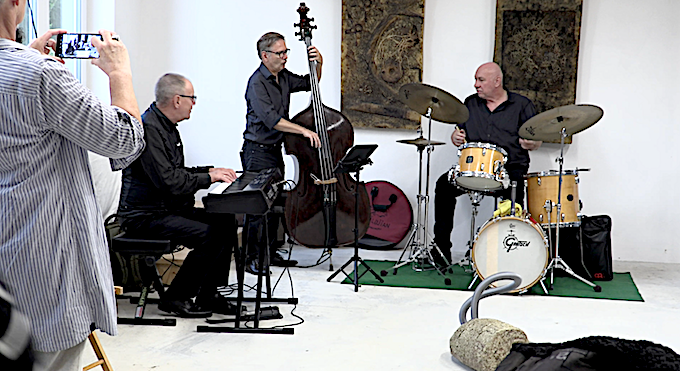 Bildschirmfoto 2025-09-17 um 01.59.23