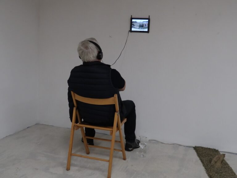 Inside–Outside©Sasha_KH_Hruschka